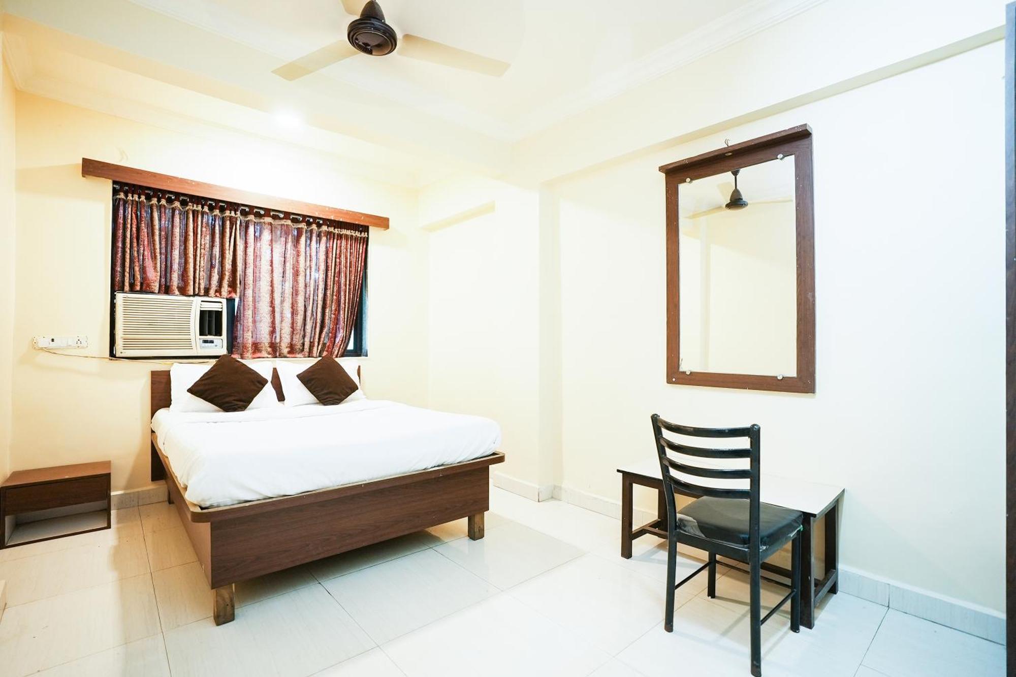 Hotel Della Comfort Near Ambreshwar Shiv Mandir, Ambernath Amarnāth Exterior photo